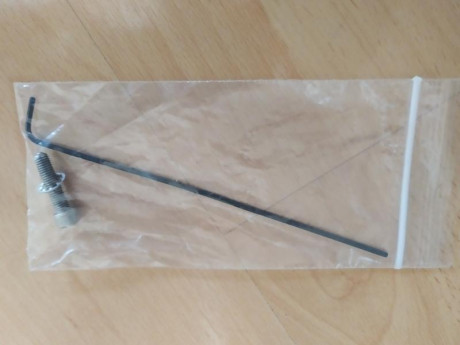 Lote indivisible a precio de derribo.

Bandolera original porta cargadores ejército norteamericano (seis 11