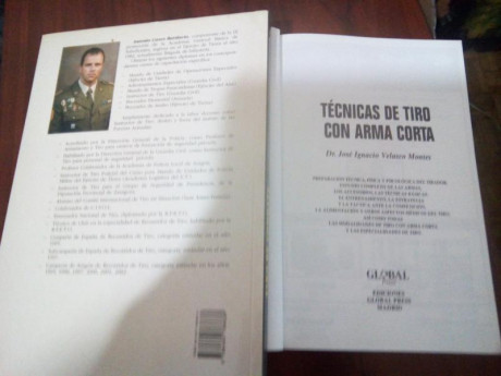 - TIRO DE COMBATE - ANTONIO CASES BARDAVIO 2ª Edición ampliada. Año 2003. Perfecto estado
- Técnicas de 01