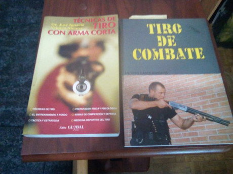 - TIRO DE COMBATE - ANTONIO CASES BARDAVIO 2ª Edición ampliada. Año 2003. Perfecto estado
- Técnicas de 00