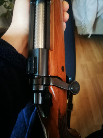 Hola a todos ,a ver si esta vez lo hago mejor,sigo vendiendo un remington 700 custom de luxe ,calibre 00