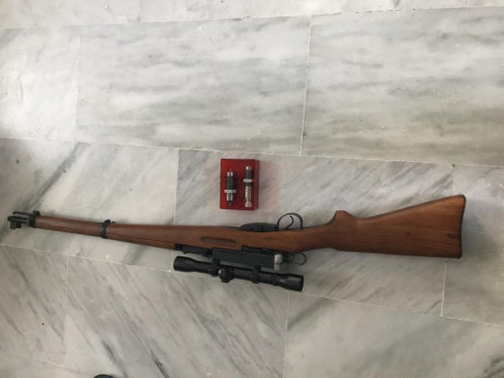 Vendo SCHMIDT RUBIN k31, con montura de acero, anillas y visor, se incluyen también los dies para recarga 02