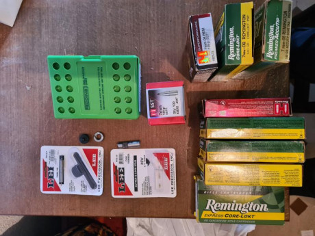 Vendo estos dies, puntas, vainas y recortador para calibre 7-08 las vainas de uno solo disparo y los dies 00