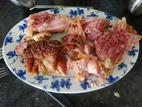 Hoy para comer acelgas hervidas y chuletón de vaca gallega vieja con seis semanas de maduración en cámara 41