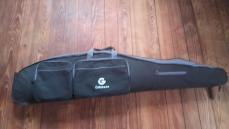 Reservada Vendo funda gruesa acolchada gehmann.
Protege muchisimo mas que las fundas normales, y es mas 01