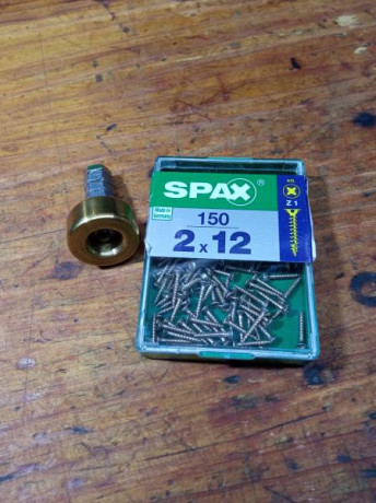 Como la niña ya ha saltado a la del 12 ya no necesito nada del 410.

La turquesa es casera pero no exenta 02