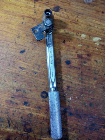 Como la niña ya ha saltado a la del 12 ya no necesito nada del 410.

La turquesa es casera pero no exenta 00