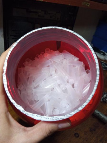 Como la niña ya ha saltado a la del 12 ya no necesito nada del 410.

La turquesa es casera pero no exenta 10