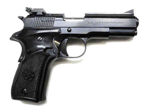 Estoy buscando alguna de estas armas. Bien una Star I o IN, SI, o SIS, que es la S en 7,65 o .32; o una 01