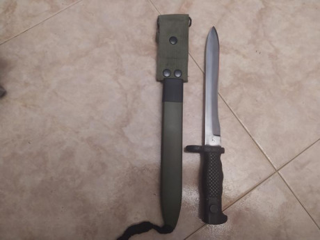 Vendo bayoneta y funda para el Cetme modelo C.
55€ con portes.
Saludos. 00