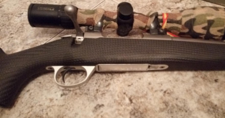 Buenas ,un compañero me pide que anuncie su arma es un sako carbolight en 308 W con gatillo pelo frances, 00