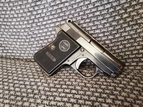 Vendo pistola Astra CUB en calibre 6'35, súper compacta y ligera, 325gr de peso, capacidad de 7 mas 1 01