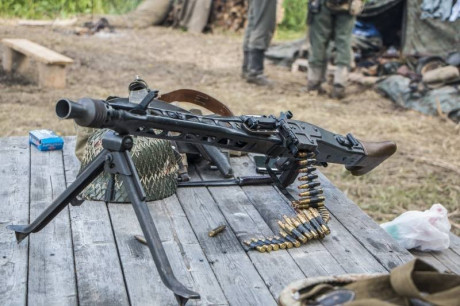 Si tuvieseis la oportunidad de comprar 1 de las armas que siempre has querido pero por cualquier razon 130