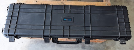 Buenas,

vendo maleta marca Fasaworld modelo ALR1 con ruedas

Medidas internas: 1282 x 343 x 133 mm

Medidas 00