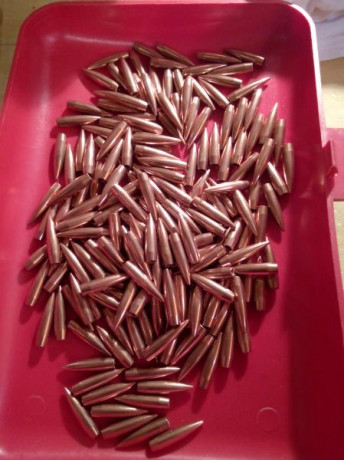 Vendo puntas calibre 30  7.62
200 unidades de alemania dd tiro larga distancia
Peso 175gr 
Precio 60€ 00