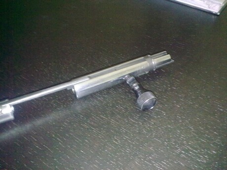 estimados amigos, desde hace unos dias note que mi rifle no iba muy bien y al desmontarlo para su limpieza 130