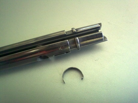estimados amigos, desde hace unos dias note que mi rifle no iba muy bien y al desmontarlo para su limpieza 150