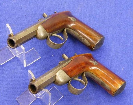 Voy a colocar unas fotos de un arma larga alemana de llave de mecha del siglo XVI. 31