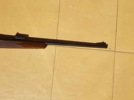Vendo rifle Sako calibre 222R en perfecto estado por no utilizarlo, lo vendo por 750€ transporte incluido 30