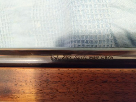 Estriado  y estado exterior perfectos. Poquísimos disparos. Madera reparada. Cañón flotado. Regalo funda, 10