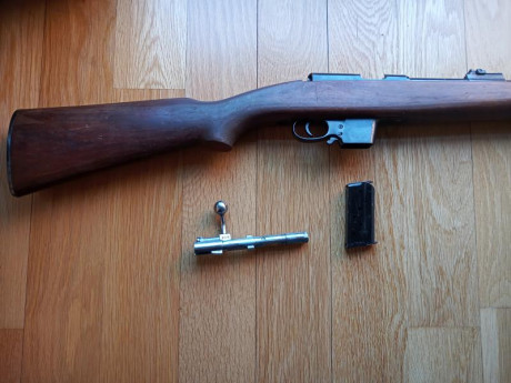 Buenas, por falta de tiempo libre para su uso vendo CARABINA DESTROYER

Calibre: 9 x 19 Parabellum
Por 01