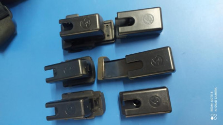 Vendo 
-Uncle Mike's de 19 ltr, 5 bolsillos interiores en tres compartimentos diferentes yfunda individual 10