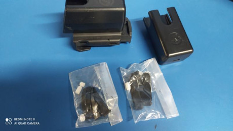 Vendo 
-Uncle Mike's de 19 ltr, 5 bolsillos interiores en tres compartimentos diferentes yfunda individual 20