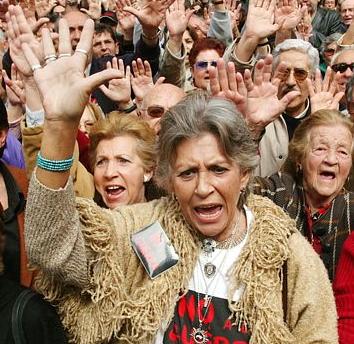 Bueno, como parece ser que mis avatares han causado sensacion y a la vez provocan en los hilos que no 170