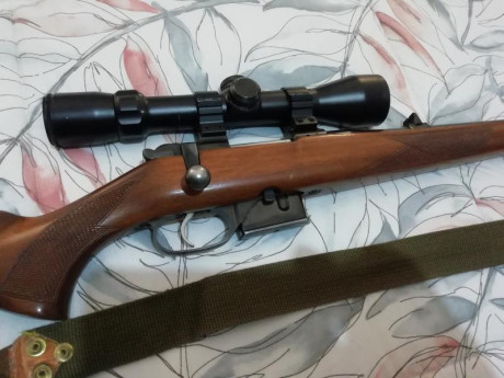 se vende rifle  cz  calibre 222 en perfecto estado pocos disparos  rifle de   calidad  y super preciso 00