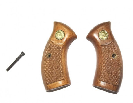 Hola; buen día. Compraría unas cachas (las pequeñas) para revolver Astra nc 6 de dos pulgadas. 00