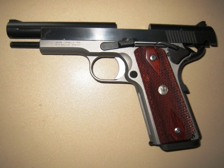 Hola a todos:
Quería saber si alguien tiene un kit del 22 para su 1911 y que tal va (si va bien la marca), 61