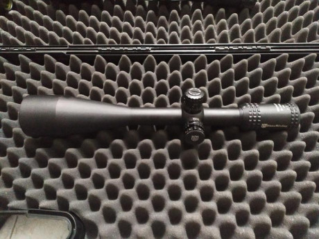 Se vende visor NIKKO STIRLING TARGETMASTER, 10/50x60 en perfecto Estado tanto de lentes como de tubo, 00
