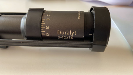 Vendo visor Zeiss  Duralyt 3-12x50,  se vende SIN las anillas en 600€ puesto en destino, está impecable 12