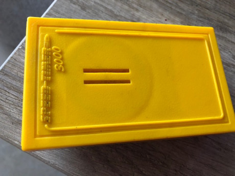 Vendo Timer speed 3000. Tiene rota la solapa de colgar en cinturón. Incluye funda negra para colgar.

Precio 02