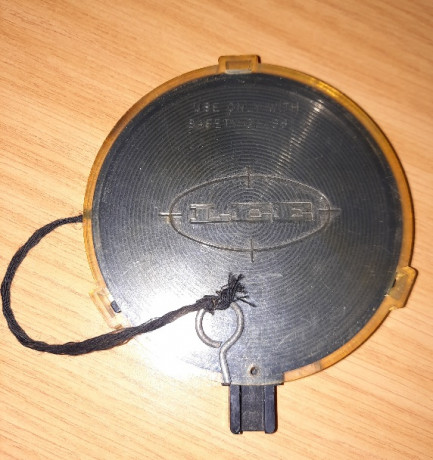 Buenas

Pongo a la venta bandeja porta pistones para prensa de recarga Lee Pro1000 en principio. No se 01