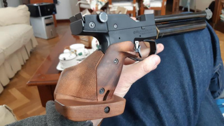 Hola
Busco cacha derecha para pistola feinwerkbau mod 2.Actualmente tengo una con el numero 2 ,y buscaba 00