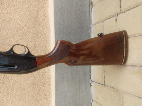 Bereta repetidora con cañon SIN BANDA original 71 cm choke de 3* anima 18'3, ligera, el cañon pesa 860 11
