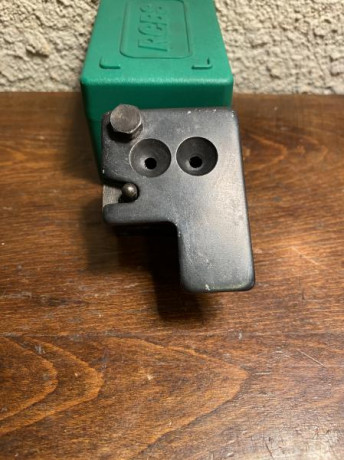   VENDO MOLDE TURQUESA PARA 9 MM, MARCA RCBS, CALIBRE 356 SEMIWADCUTTER ROUND NOSE, PESO 124 GRAINS  

Vendo 22