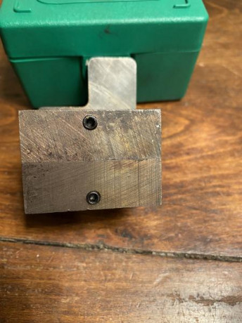   VENDO MOLDE TURQUESA PARA 9 MM, MARCA RCBS, CALIBRE 356 ROUND NOSE, PESO 124 GRAINS   

Vendo turquesa 12