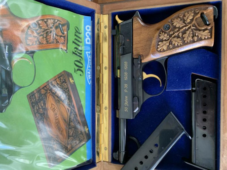 Se vende esta Walther P38 50 aniversario toda de acero de las que se hicieron 500 unidades en 1988 y de 02