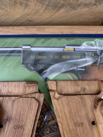 Se vende esta Walther P38 50 aniversario toda de acero de las que se hicieron 500 unidades en 1988 y de 10