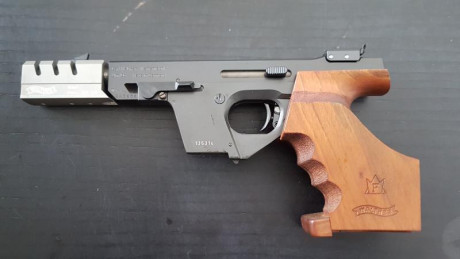 Buenos dias un amigo pone a la venta su GSP EXPERT por no usar y dejar el tiro.
La pistola la compró nueva 02