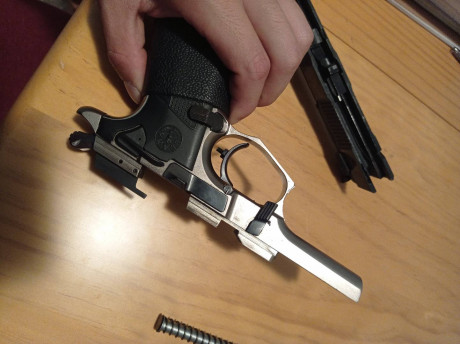 Buenas vendo mi llama M-87, la misma que la M-82 pero adaptada para IPSC y precisión, el arma esta en 00