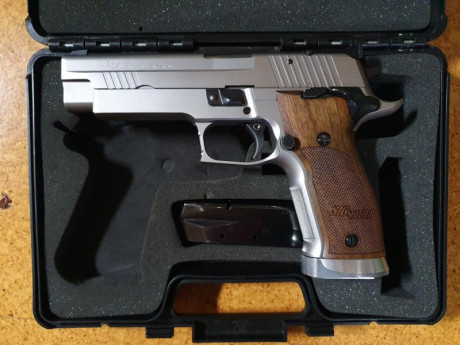 Vendo pistola Sig Sauer P226 S X-Five, en perfecto estado, se encuentra en Sevilla y se puede probar en 71