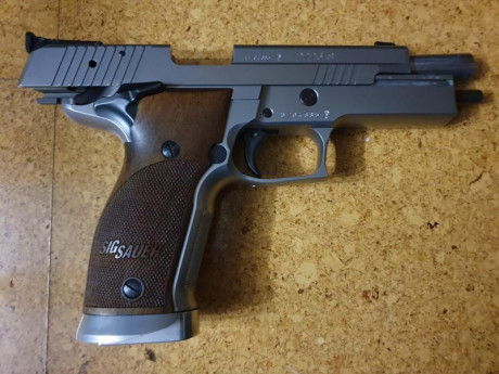 Vendo pistola Sig Sauer P226 S X-Five, en perfecto estado, se encuentra en Sevilla y se puede probar en 91