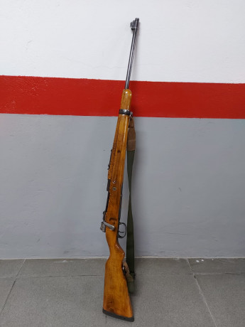 Muy buenas compañeros, 

URGE VENTA:

Carabina Mauser Radom del 7.92.


El Mauser Radom lo compré a un 01