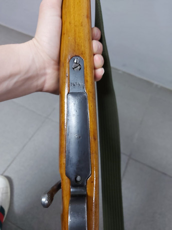 Muy buenas compañeros, 

URGE VENTA:

Carabina Mauser Radom del 7.92.


El Mauser Radom lo compré a un 12