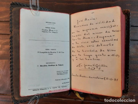  EN RECUERDO Y HOMENAJE A LOS QUE YA NO ESTÁN. 

Si pones en  GOOGLE    PASAPORTES EN LA MEMORIA   da 140