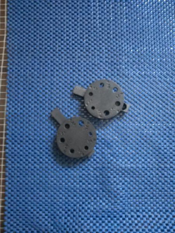 Se venden accesorios.
Micro disk para cargas  del 32wc 25€.
Sujeta vainas juego de 4 unidades 20€
Bloqueo 12