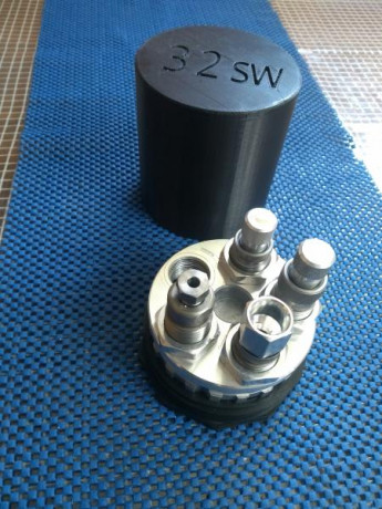 Se venden accesorios.
Micro disk para cargas  del 32wc 25€.
Sujeta vainas juego de 4 unidades 20€
Bloqueo 20