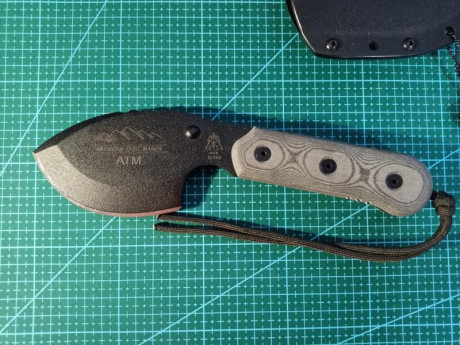 Vendo Cuchillo supervivencia TOPS American Trail Maker AMT completamente nuevo sin uso alguno.
120€ gastos 11